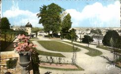 Jardines de CPSM Laval de Perrine