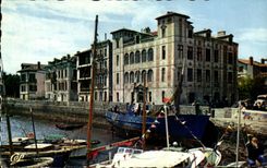 CPSM Saint Jean De Luz House of Infante Boats