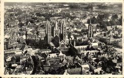 CPA Tournai Cathedrale et Beffroi