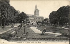 CPA Lisieux the Public garden and the Museum