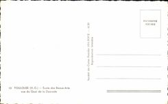 Escuela de CPA Toulouse de los artes hermosos vistos del Quay del pargo