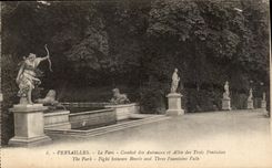 CPA Versailles Le Parc Combat des Animaux et Alliee des Trois Fontaines