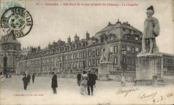 CPA Northern Versailles Wing of the court of Entering of the Castle La Chapelle