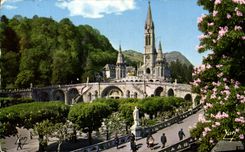CPA Lourdes the basilica