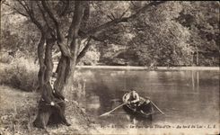 CPA Lyon the Park of the Gold Head At the edge of the Lake