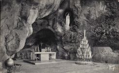 CPA Lourdes the miraculous cave