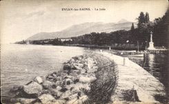 CPA Evian les Bains the Pier