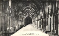 CPA Toul el claustro de la catedral