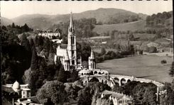 CPA Lourdes the Basilica