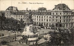 CPA Paris Places Republic