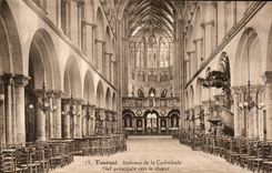 CPA Tournai Interieur De La Cathedrale Nef Principale Vers le Choeur