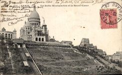 CPA Paris the Montmartre Hillock and the Sacring Heart