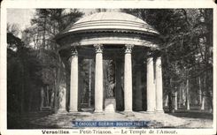 CPA Versailles Petit Trianon Le Temple de l'Amour Chocolat Guerin Boutron Paris 