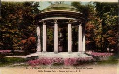 CPA Versailles Parc Du Petit Trianon Le Temple De L'Amour 