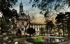 CPA Toulouse Square de Gaulle et Donjon du Capitole Maison du Tourisme