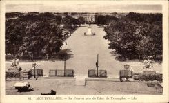 CPA Montpellier Le Peyrou Pris De l'Arc De Triomphe