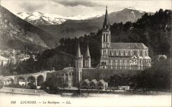 CPA Lourdes the Basilica