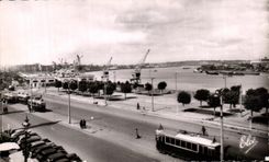 CPA Bordeaux Quays and Roads