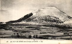 CPA Puy De Dome with its persistent snows