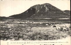 CPA Lae Puy De Dome Seen from of the Plate of Lochamp Sheep