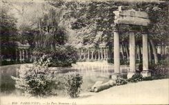 CPA Paris the Park Heap