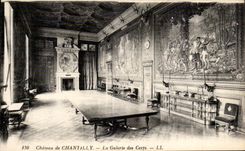 CPA Chateau de Chantilly La Galerie des Certs