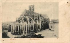 CPA Nevers la catedral