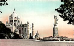 CPA Lisieux View on the Basilica and Statue of Sainte Therese