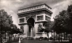 CPA Paris The Triumphal Arch