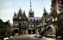 Patio principal benedictino de CPA Fecamp