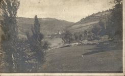 Real photo (nonlocalized)