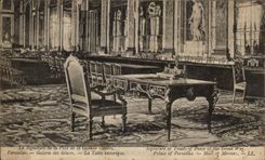 CPA La Signature de la Paix de la Grande Guerre Versailles Galerie des Glaces La Table historique