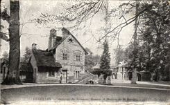 CPA Versailles Hameau de Trianon Moulin et Maison de la Reine