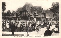 CPA Deauville La Plage Fleurie L'Hyppodrome Le Pesage Hippisme