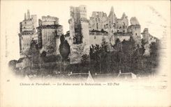CPA Chateau De Pierrefonds Les Ruines Avant La Restauration