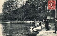 CPA Bois de Boulogne Landing stage of the lake