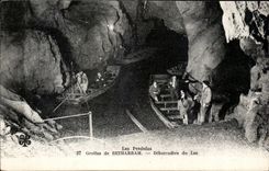 CPA the Pyrenees Caves of Betharram Unloading dock of the Lake