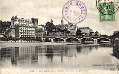 CPA Pau Le Chatau et les Hotels vue prise de Jurancon