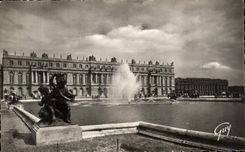 CPA Versailles And Its Wonders the water Castle and Floors
