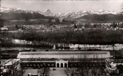 CPA Pau La Gare Le Gave Les Pyrenees