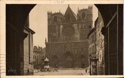 CPA Lyon Cathedral Saint Jean