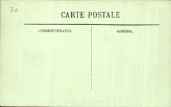 CPA Dieppe Monument De Duquesne y el santo Jacques de la iglesia ponen