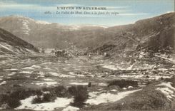 CPA the Winter In Auvergne the Valley Of the Mount Gilds With the Snow melt
