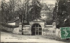 CPA Nogent Rotrou Castle of Saint Jean the Door of entry