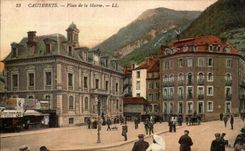 CPA Cauterets Places Town hall