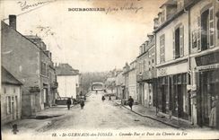 CPA Bourbonnais St Germain Des Fosses Grande Rue et Pont du Chemin de Fer