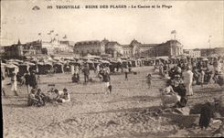 Reina de CPA Trouville de las playas el casino y la playa