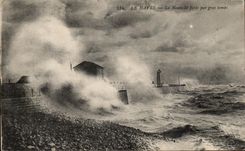 CPA Le Havre the New Pier by heavy weather