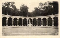 CPA Parc Du Chateau De Versailles La Colonnade