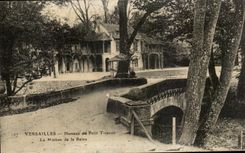 CPA Versailles Hameau du Petit Trianon La Maison de la Reine